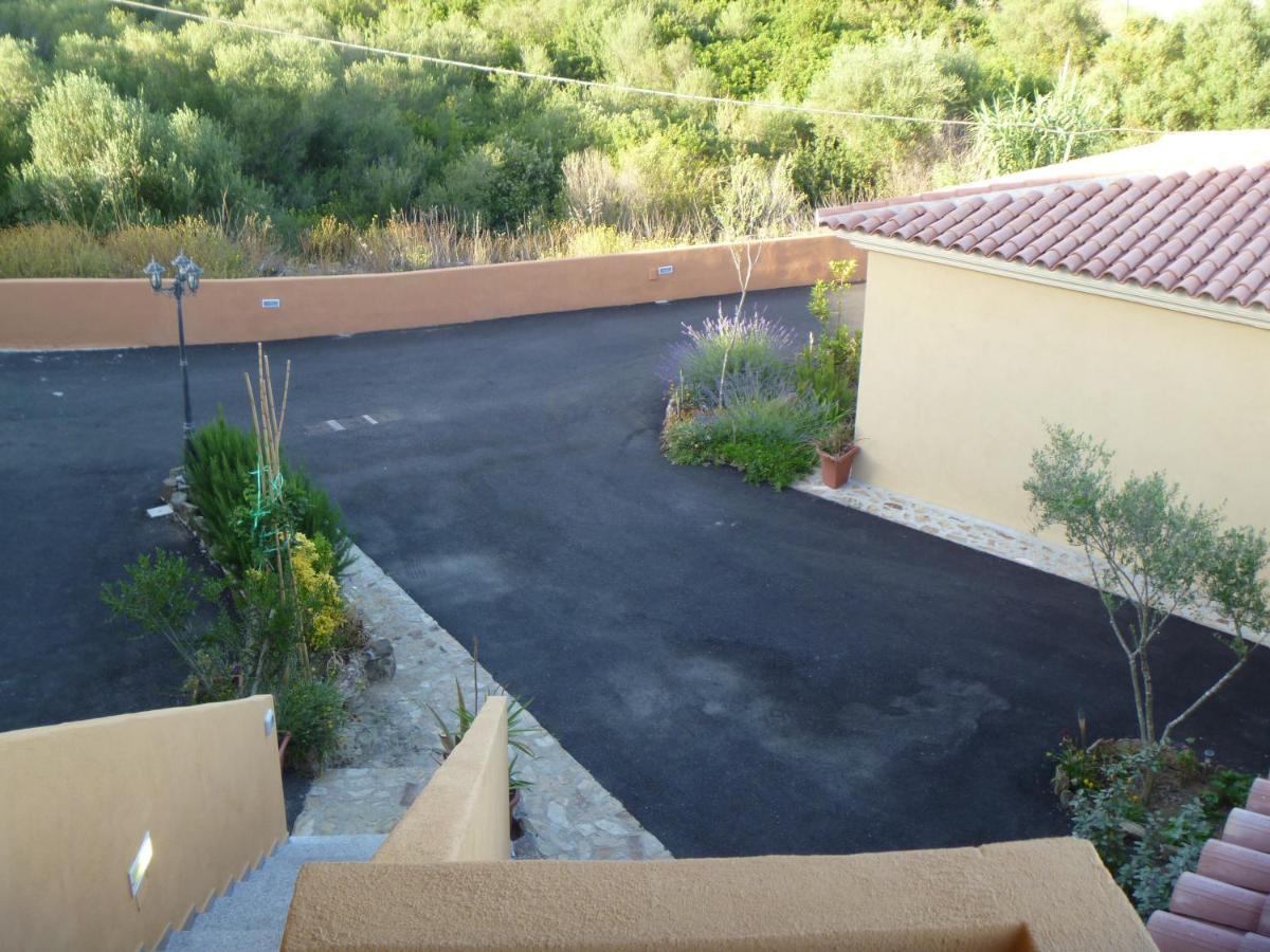 Casadelfaro Primo Piano 600Mt Dalla Spiaggia Olbia Exterior photo