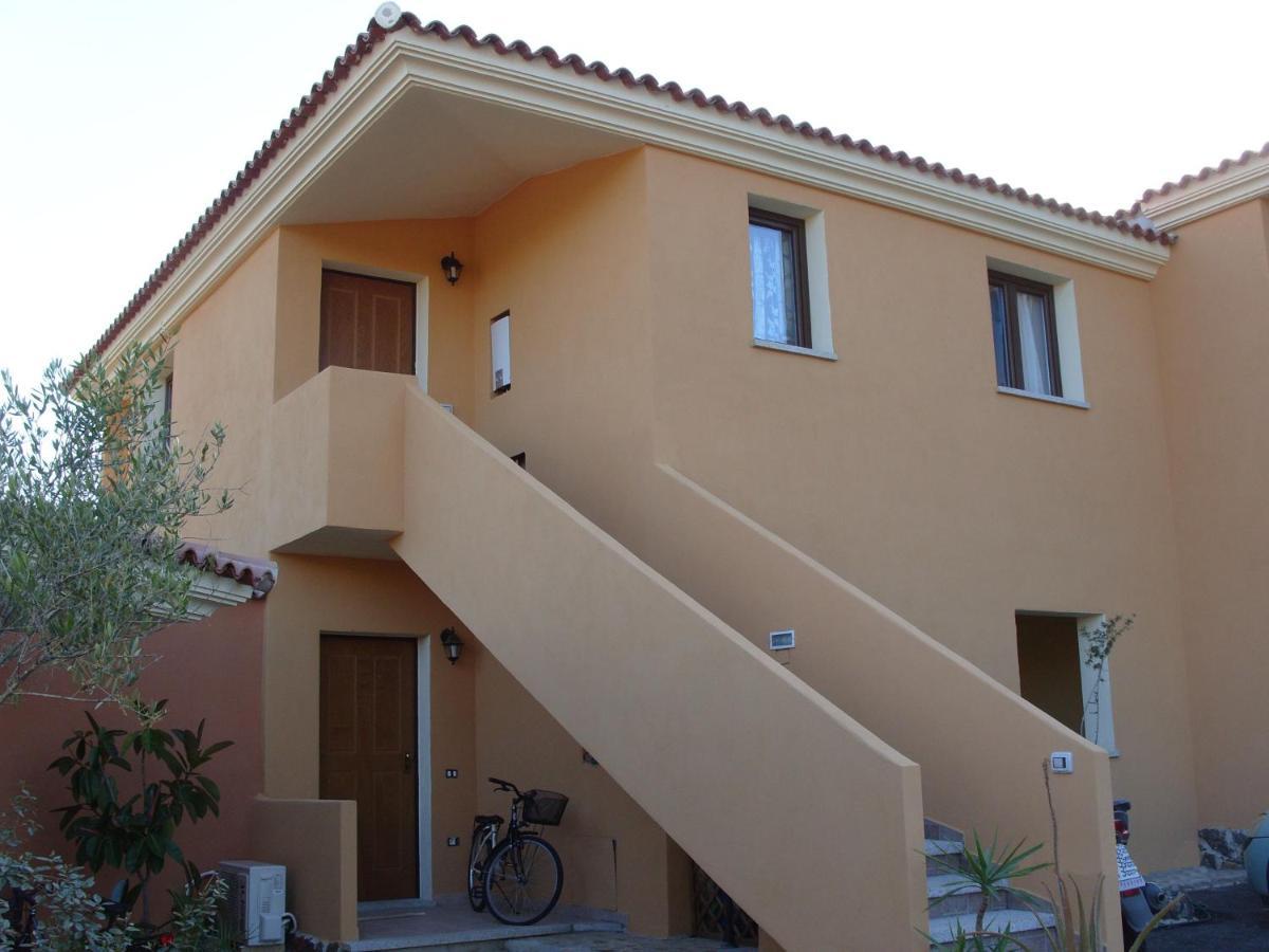 Casadelfaro Primo Piano 600Mt Dalla Spiaggia Olbia Exterior photo